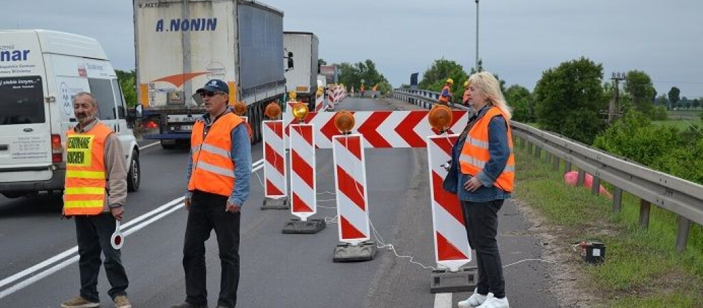 Przełożenie ruchu na DK nr 11 w Ocieszynie 