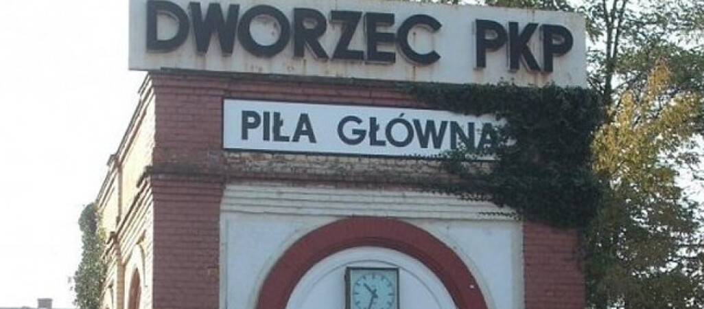 Rozpoczął się proces gwałciciela z dworca