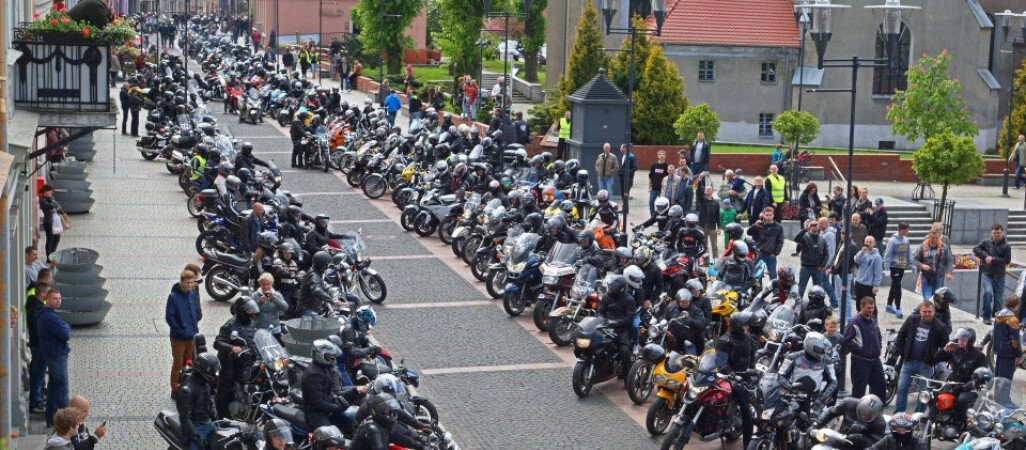 Czarnków miastem motorów. Pierwszy miejski piknik motocyklowy