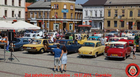 Zlot samochodów zabytkowych w Czarnkowie - grafika