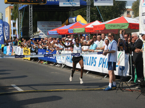 Kenijczyk zwycięzcą półmaratonu. Rekordowy czas! - grafika