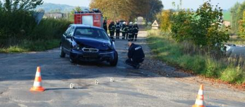 Uderzył volkswagenem w bok rovera