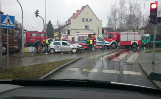 Wypadek na skrzyżowaniu al. Niepodległości i Koszalińskiej