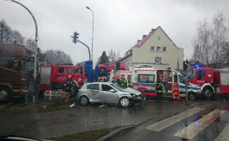 Wypadek na skrzyżowaniu al. Niepodległości i Koszalińskiej