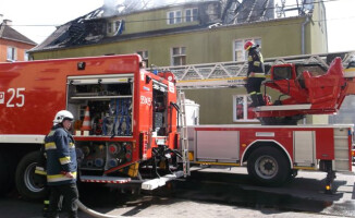 Pożar na Tczewskiej, mieszkańcy ewakuowani