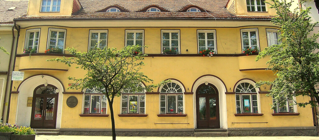 Biblioteka pozbywa się książek. Czy to oznacza jej zamknięcie ?