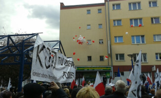 "Spokojnie i pokojowo" - manifestacja KOD w Pile