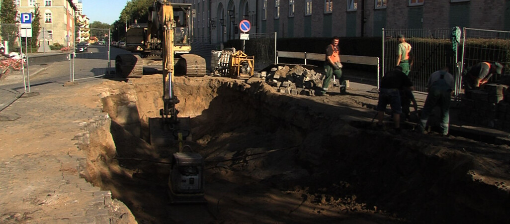 Pod Szkołą Policji odkryto stary cmentarz