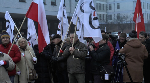 Emocje z Warszawy przeniosły się do Piły - grafika