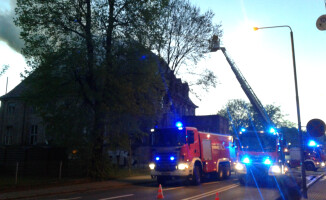 Palił się budynek byłego Sanepidu