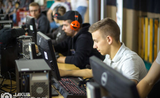 Esport Mechan Lan zakończył się w Pile