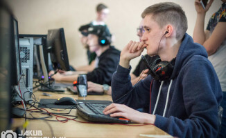 Esport Mechan Lan zakończył się w Pile