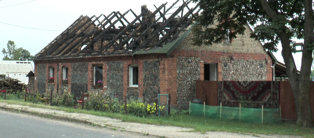 Dwie rodziny bez dachu nad głową po pożarze