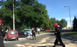 Kolizja na rondzie na al. Wojska Polskiego w Pile