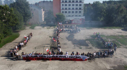 Żywa kotwica w rocznicę Powstania Warszawskiego - grafika