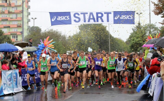 Wizerunek Leszka Bebło na medalu półmaratonu