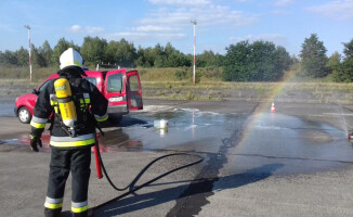 Substancje chemiczne poparzyły pasażerów