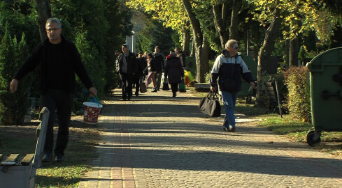 Ponad 30 tys. zł na hospicjum z kwesty na cmentarzu - grafika