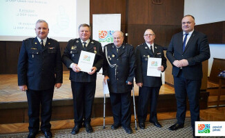 7 minut - tyle strażakom zajmuje dojazd na akcję