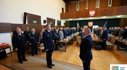 7 minut - tyle strażakom zajmuje dojazd na akcję - grafika