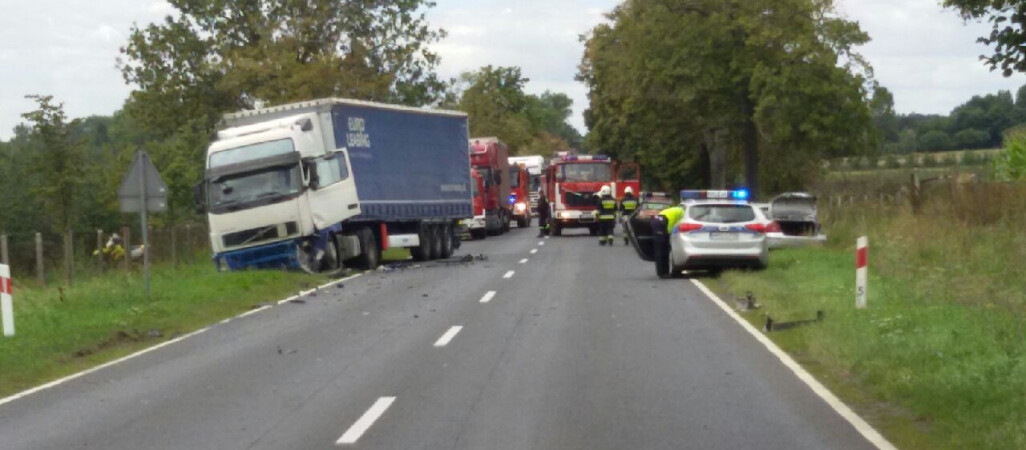 Wypadek na DK10. Jedna osoba nie żyje [AKTUALIZACJA]