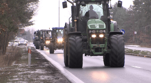 Protest rolników w Pile [ZDJĘCIA i VIDEO] - grafika