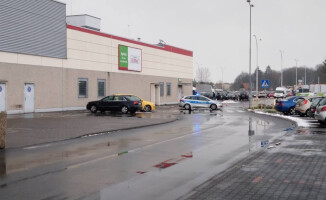 Market Kaufland ewakuowany. Informacja o bombie