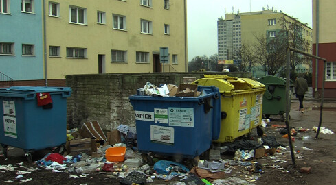 Centrum Piły w śmieciach - grafika