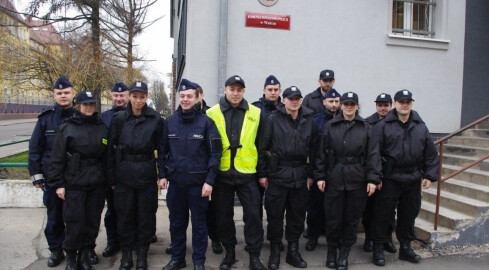 Więcej policji będzie patrolować ulice - grafika