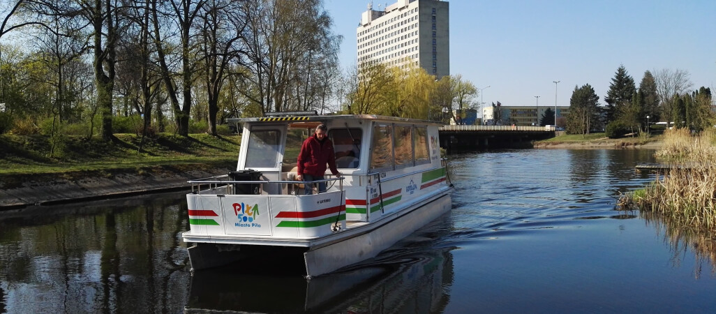 Nad Gwdę wrócił tramwaj wodny