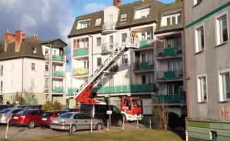 Wichury nad Polską. Strażacy walczą ze skutkami wiatru