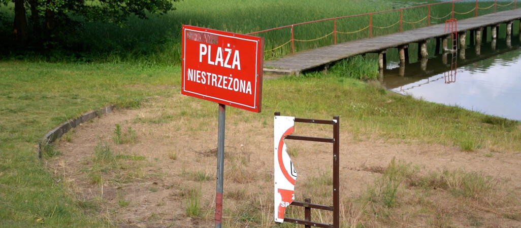 Przez wandali zamknęli plażę 