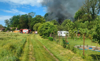 Duży pożar altany [GALERIA]