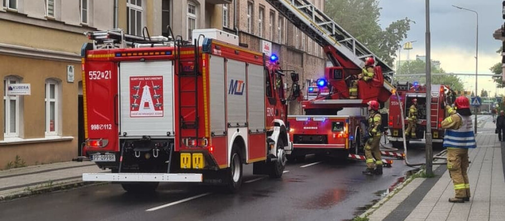 Pożar w kamienicy przy ul. 11 Listopada w Pile