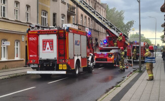 Pożar w kamienicy przy ul. 11 Listopada w Pile