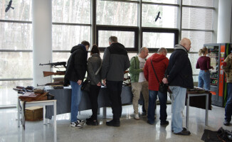 Pełne pasji spotkanie miłośników Pilskiego Muzeum Wojskowego