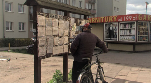 Przybywa zgonów. Na pochówek trzeba czekać nawet tydzień  - grafika