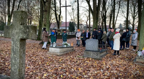 Historyczny spacer po cmentarzu  - grafika