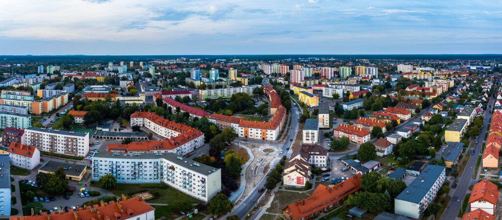 Zdjęcia z drona nowego ronda przy Okólnej w Pile 