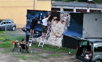 Rambo na Górnym. Zobaczcie jak powstawał mural - ZDJĘCIA 