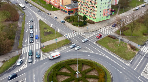 Piła planuje zaciągnąć duży kredyt - grafika