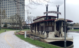 Barka Mississippi nie zniknie. Ale nie będzie restauracją 