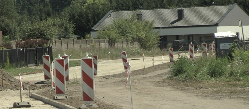 Awantura o chodniki i za wąskie wjazdy na osiedlu Motylewo