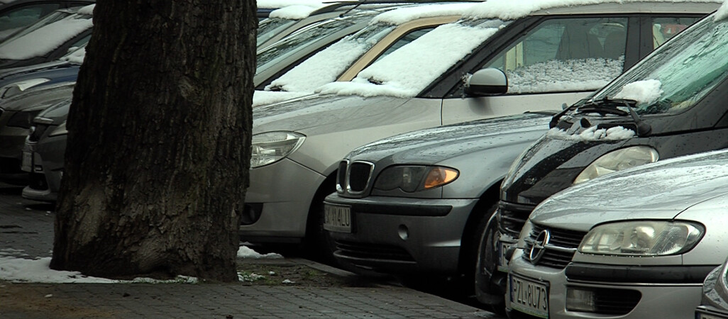 Będą grodzić parkingi przy spółdzielni 