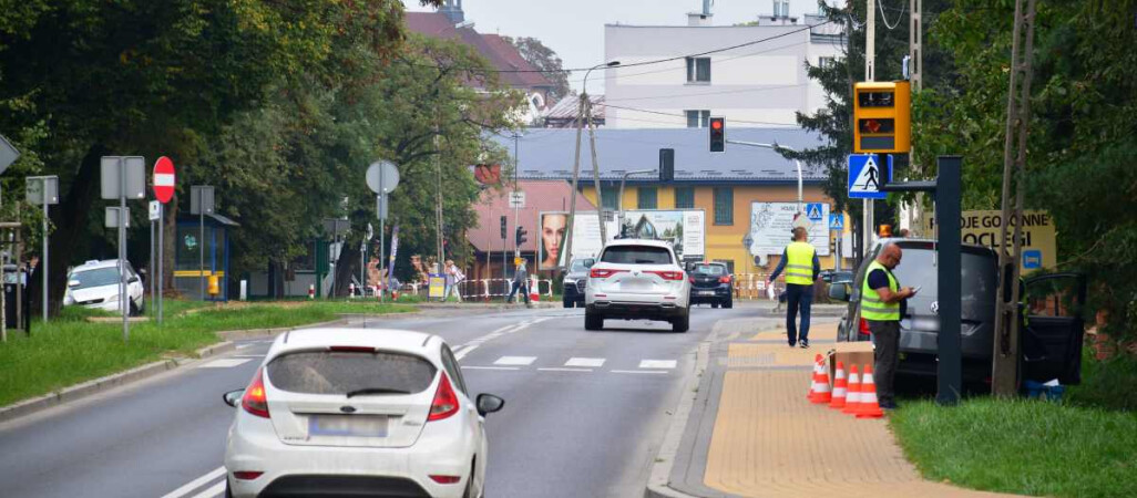 Noga z gazu. Będzie jeszcze więcej fotoradarów 