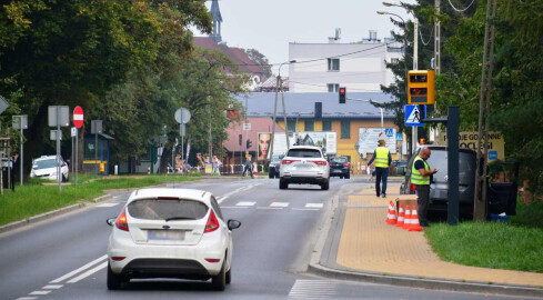 Noga z gazu. Będzie jeszcze więcej fotoradarów  - grafika