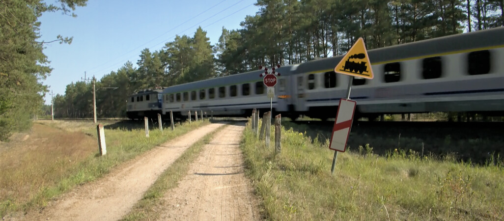 PKP likwiduje przejazdy kolejowe na drogach leśnych 