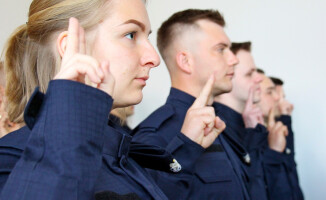 Pięciu nowych policjantów będzie służyć w Pile 