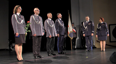 Świętowali słuchacze Szkoły Policji w Pile  - grafika