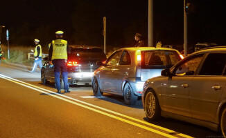 14 dowodów rejestracyjnych od tuningowanych aut zatrzymała policja 